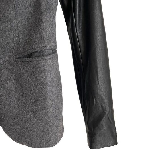 Babaton Charcoal Grey Wool Blazer with Black Faux Leather Sleeves Size 0 - Picture 5 of 8